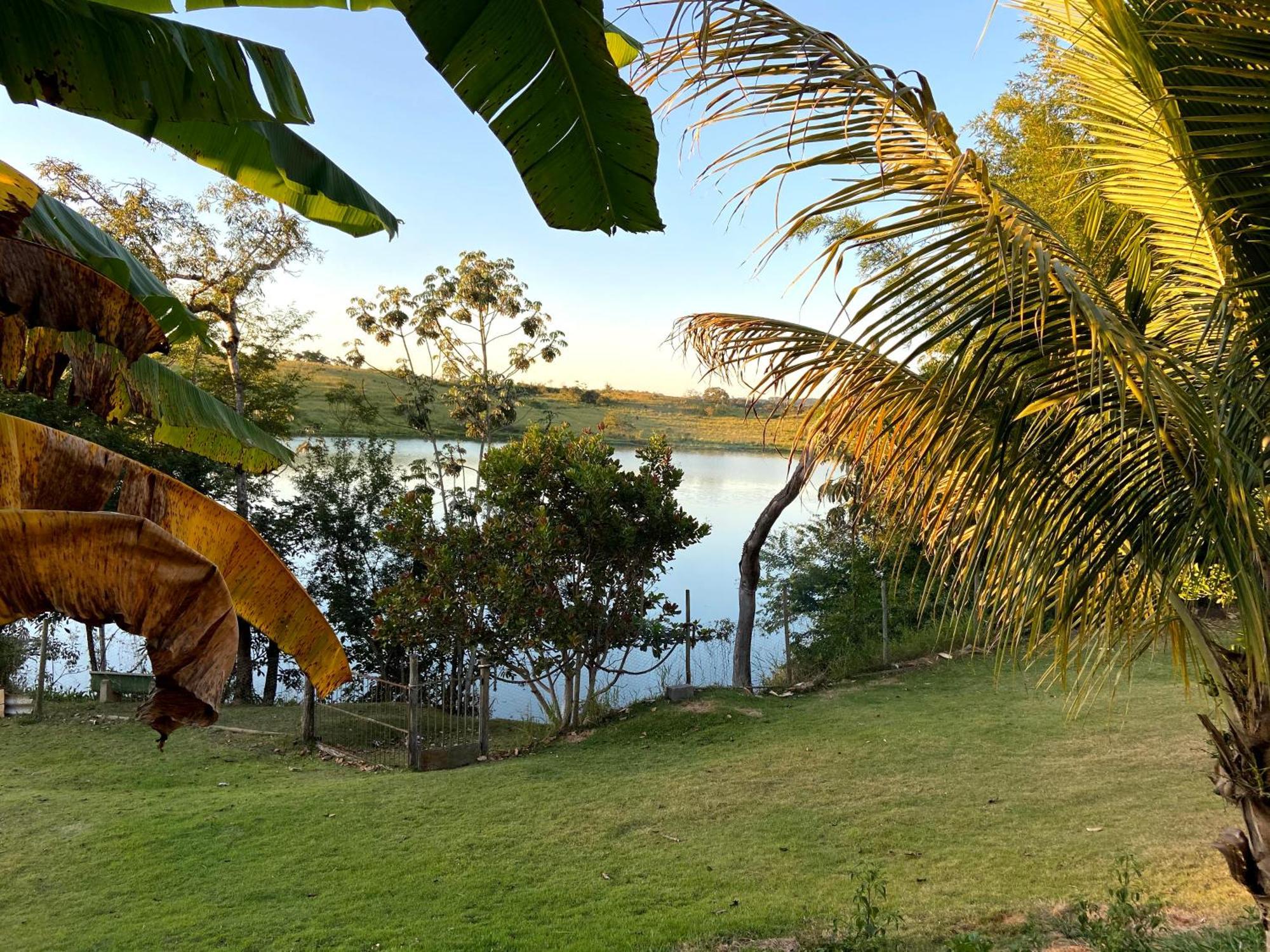 Casa Com Piscina Fundo Pra Represa E Ar Condicionado Casinhabrancadevaranda Ijaci Экстерьер фото